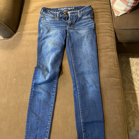 Jeans - Picture 1 of 2